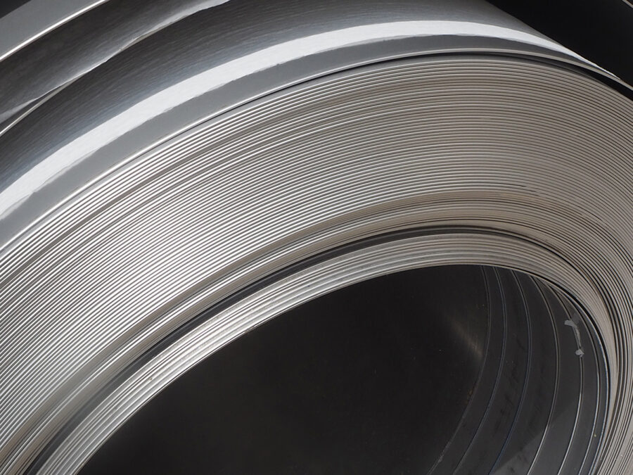 Panele perforowane innowacyjne rozwiązanie projektowania wnętrz kontroli dźwięku optymalnego wykorzystania przestrzeni